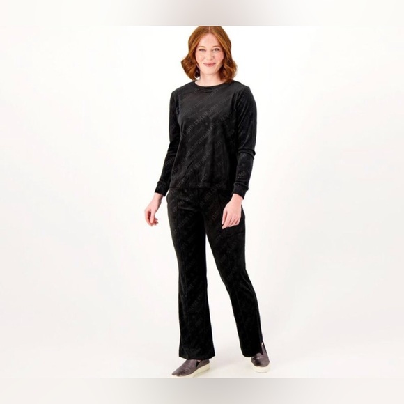 Juicy Couture Two Piece Velvet Fleece Lounge Sleep Set - Black - SIZE LARGE - Picture 2 of 3